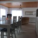 Maison Renovee Pres De La Plage, Avec Parking, Ideale Pour 4/6 Personnes - Fr-1-194-340 *