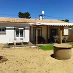 Maison Renovee Pres De La Plage, Avec Parking, Ideale Pour 4/6 Personnes - Fr-1-194-340 *