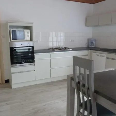Maison Renovee Pres De La Plage, Avec Parking, Ideale Pour 4/6 Personnes - Fr-1-194-340