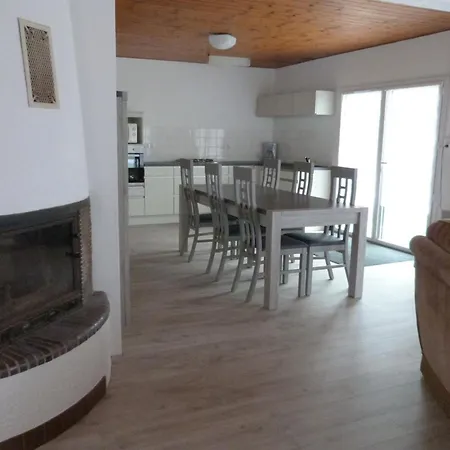 Maison Rénovée Près De La Plage, Avec Parking, Idéale Pour 4/6 Personnes - Fr-1-194-340 * La Tranche-sur-Mer