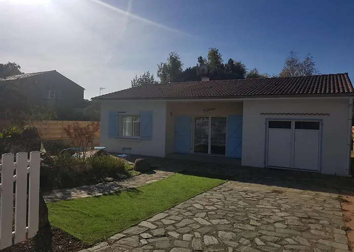 Maison Rénovée Près De La Plage, Avec Parking, Idéale Pour 4/6 Personnes - Fr-1-194-340 La Tranche-sur-Mer